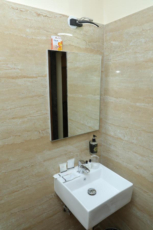 Gadiraju Palace Convention Centre & Hotel Visakhapatnam Luaran gambar