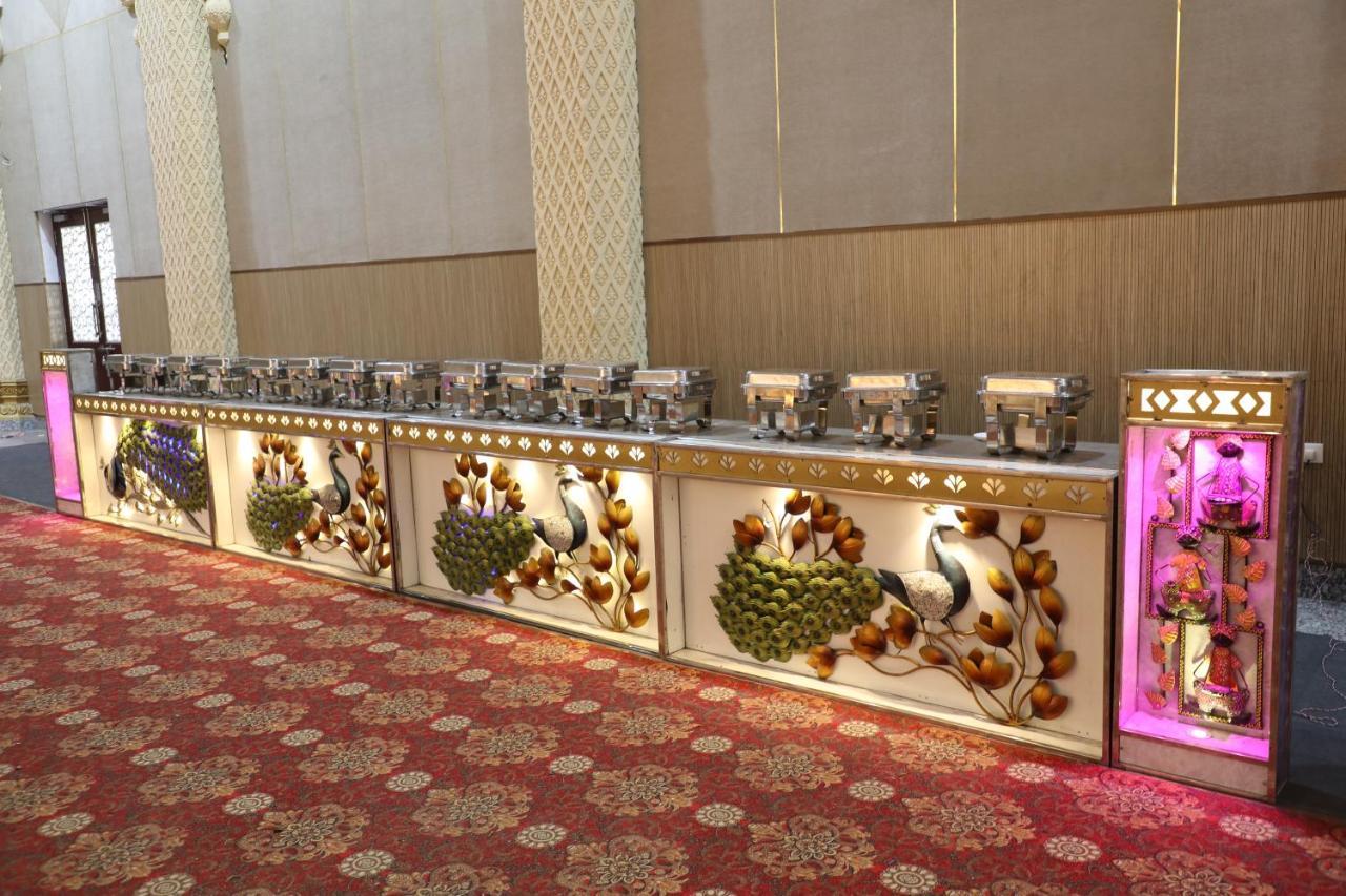 Gadiraju Palace Convention Centre & Hotel Visakhapatnam Luaran gambar