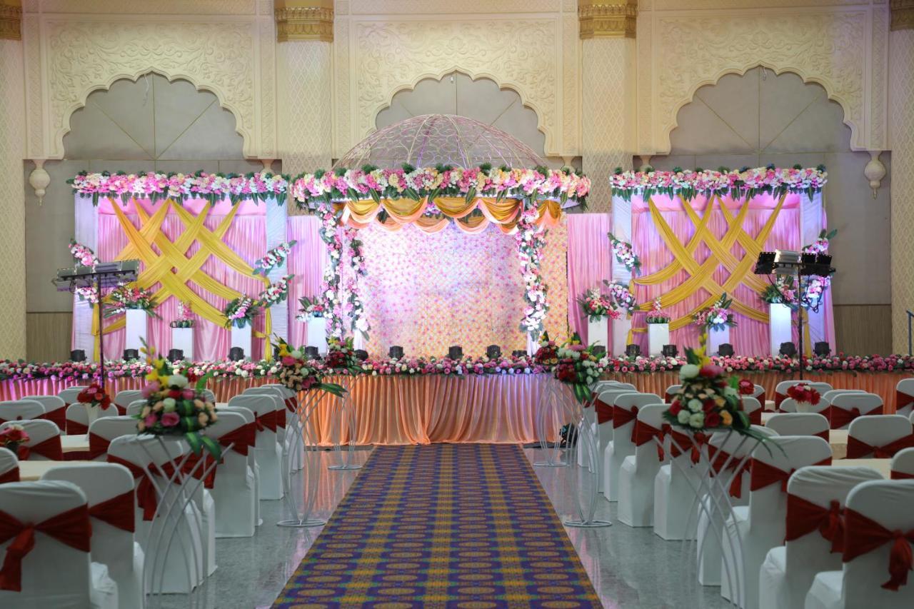 Gadiraju Palace Convention Centre & Hotel Visakhapatnam Luaran gambar