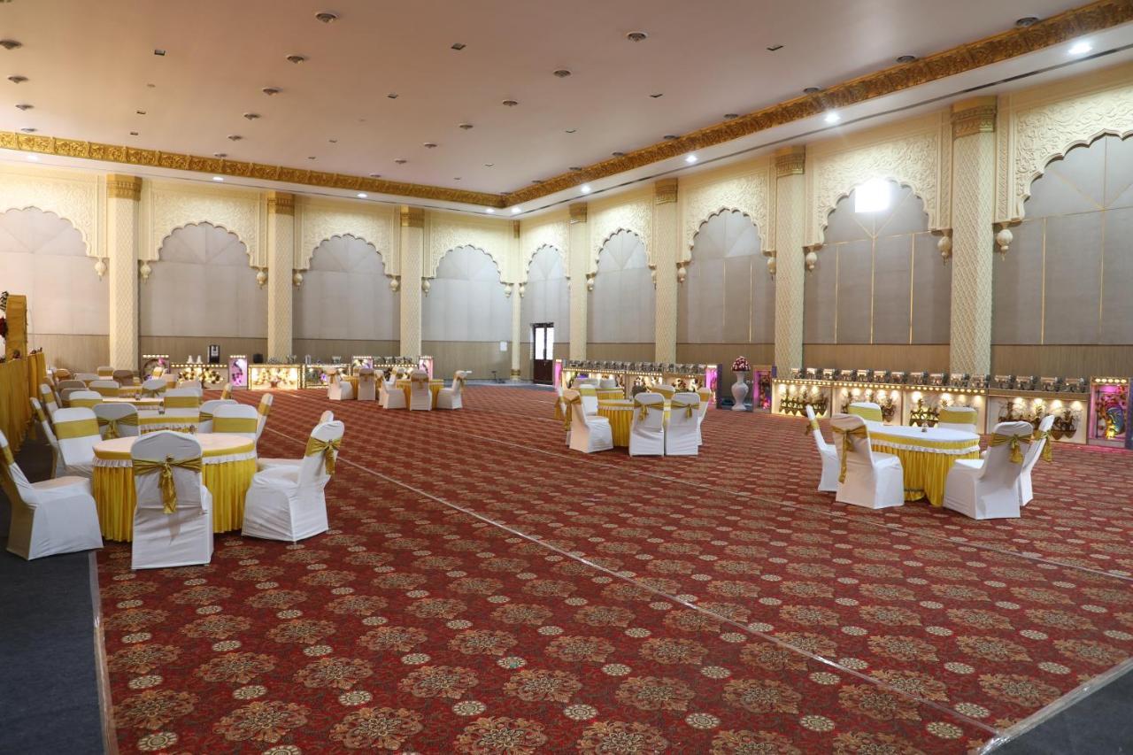 Gadiraju Palace Convention Centre & Hotel Visakhapatnam Luaran gambar