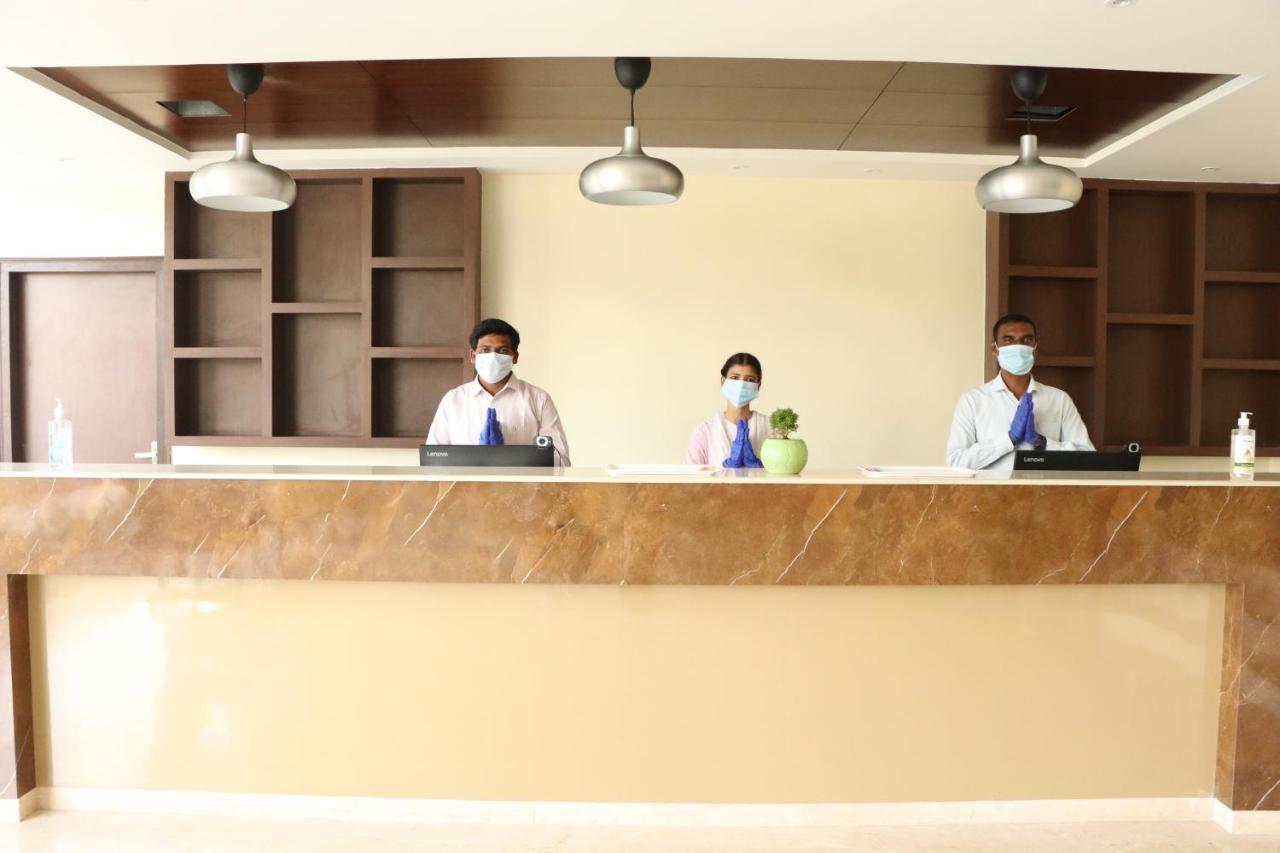 Gadiraju Palace Convention Centre & Hotel Visakhapatnam Luaran gambar